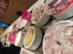 -龍歌自助小火锅(市北CBD万达店)