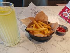 -必胜客(新辰里酒仙桥店)