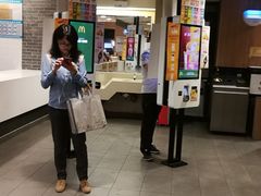 -麦当劳(东方时代广场分店)