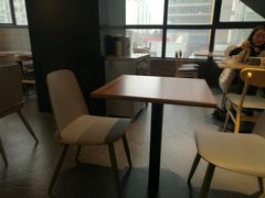靠窗位-泰熙家(凤栖原店)