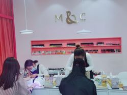 -蜜丝卡伦美甲美睫半永久