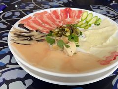 -桥香园过桥米线(国贸店)