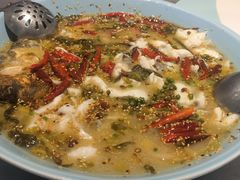 -姚姚酸菜鱼·金戈戈香港豉油鸡(喜荟城联名店)