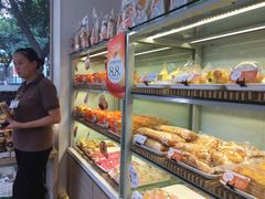 面包甜点陈列柜-沁园(南坪上海城店)