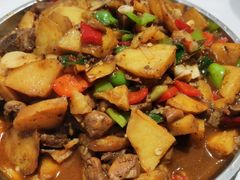 比脸大的大盘鸡-米兜兜米粉·新疆料理(川大店)
