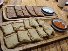 -猫爷的腔调·黔小馆(交大医学住宅区店)