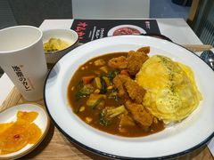 炸鸡块咖喱蛋包饭套餐-池奈·日式咖喱蛋包饭(赛高店)