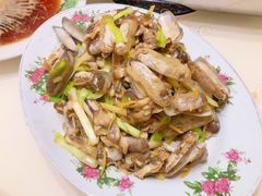 -渔人湾码头海鲜市场负二楼