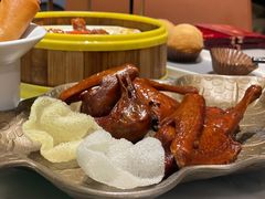 -蝴蝶里·粤菜·点心(龙湖天街&滨江店)