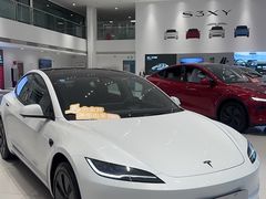 -TESLA 特斯拉(北京后沙峪特斯拉中心)