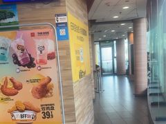 -麦当劳(虹梅路地铁站店)