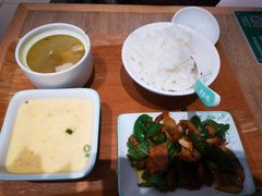 -老乡鸡(融科天地店)