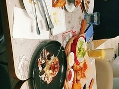 -必胜客(经开万达店)
