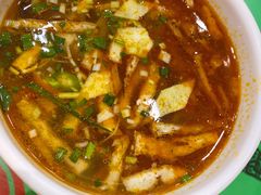 岐山臊子面-令氏家外家周秦食府(高新店)