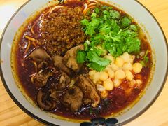 -幺不倒重庆小面(大梁店)