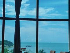 -不仔客海鲜·烧烤·270度海景餐厅(大东海店)