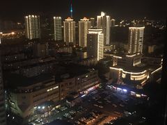 -青岛富力艾美酒店