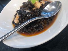 -HOMES上海本帮菜(襄阳公园店)