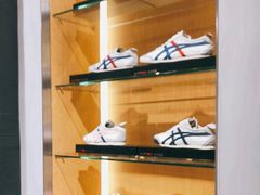 -Onitsuka Tiger(港汇恒隆广场店)