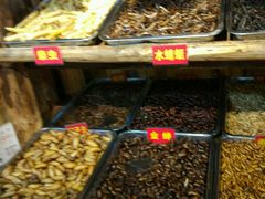 -昆虫窝子·特色云南菜(拓东路总店)