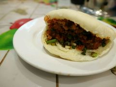 牛肉夹饼-代四孃牛华豆腐脑美味小食(总店)