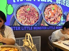 -徐记小怪兽肉蟹煲(中央大街店)