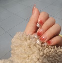 -丫丫NAIL日式自助美甲美睫沙龙