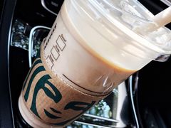 燕麦拿铁-星巴克臻选(南京艾尚天地店)