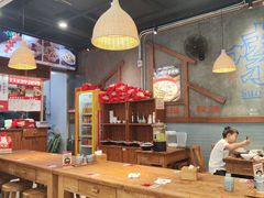 -湘人龙记老长沙米粉(鸟巢店)