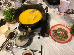 竹蛏王-鲜入围煮花胶鸡海鲜火锅