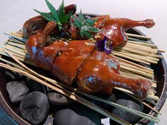 脆皮乳鸽-解香楼(八盘岭路店)