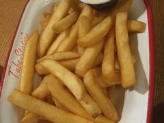 薯条配奶酪-Tube station站点比萨(王府井百货店)