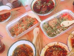 -拈签一笑黄牛肉辣卤串串