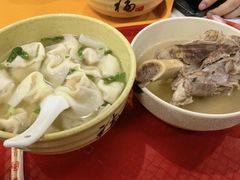 -周震馄饨