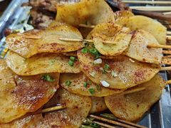 -何师烧烤(龙游路西段店)