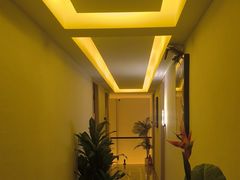 -君九龄瑶浴按摩SPA