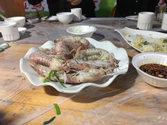 -覃记海鲜美食餐厅