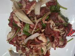 -牛鲜盛齐齐哈尔烤肉(曹路店)