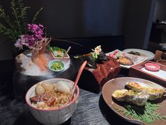 -花潮料理艺食馆(成都万象城店)