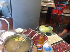 -潮汕牛肉火锅