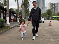 -万绿园