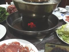 -鑫龙火锅城(经二纬四店)