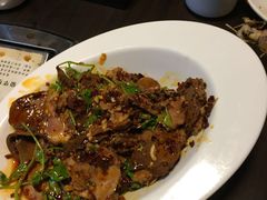 -顺峰渔港中国人的餐厅