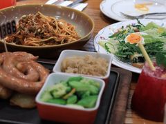 -Efes Turkish & Mediterranean Cuisine 艾菲斯餐厅(陆家嘴店)