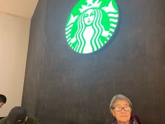 大堂-星巴克臻选(北京世贸天阶店)
