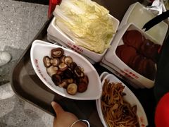 -季季红火锅(新建新城吾悦店)