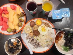 -桔子酒店(合肥淮河路步行街大东门地铁站店)