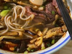 叉烧螺蛳粉-八十八粉儿(尚都店)