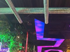 -路边边.炒菜烧烤.音乐餐厅(良乡长虹店)