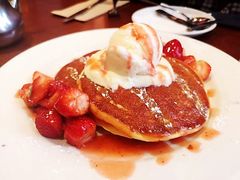 -Pancakes on the rocks(Darling Harbour)